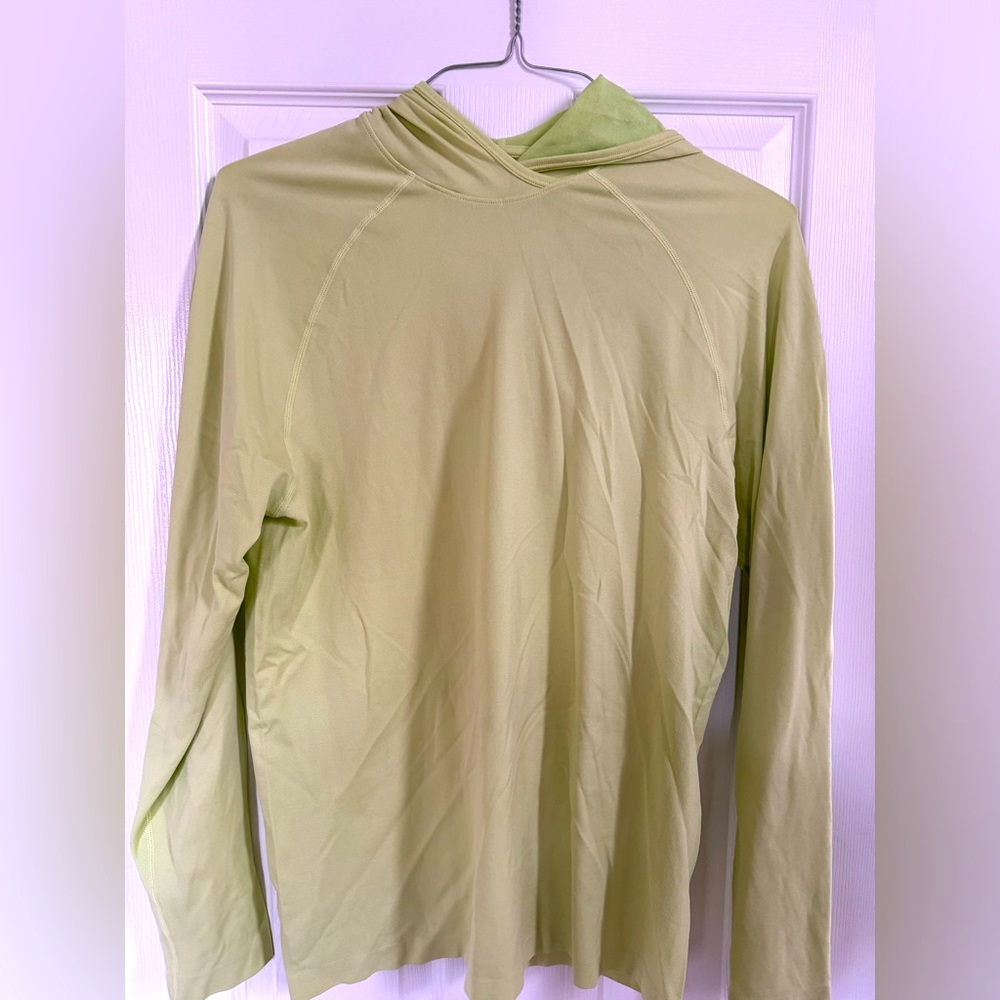 Hooded longsleeve